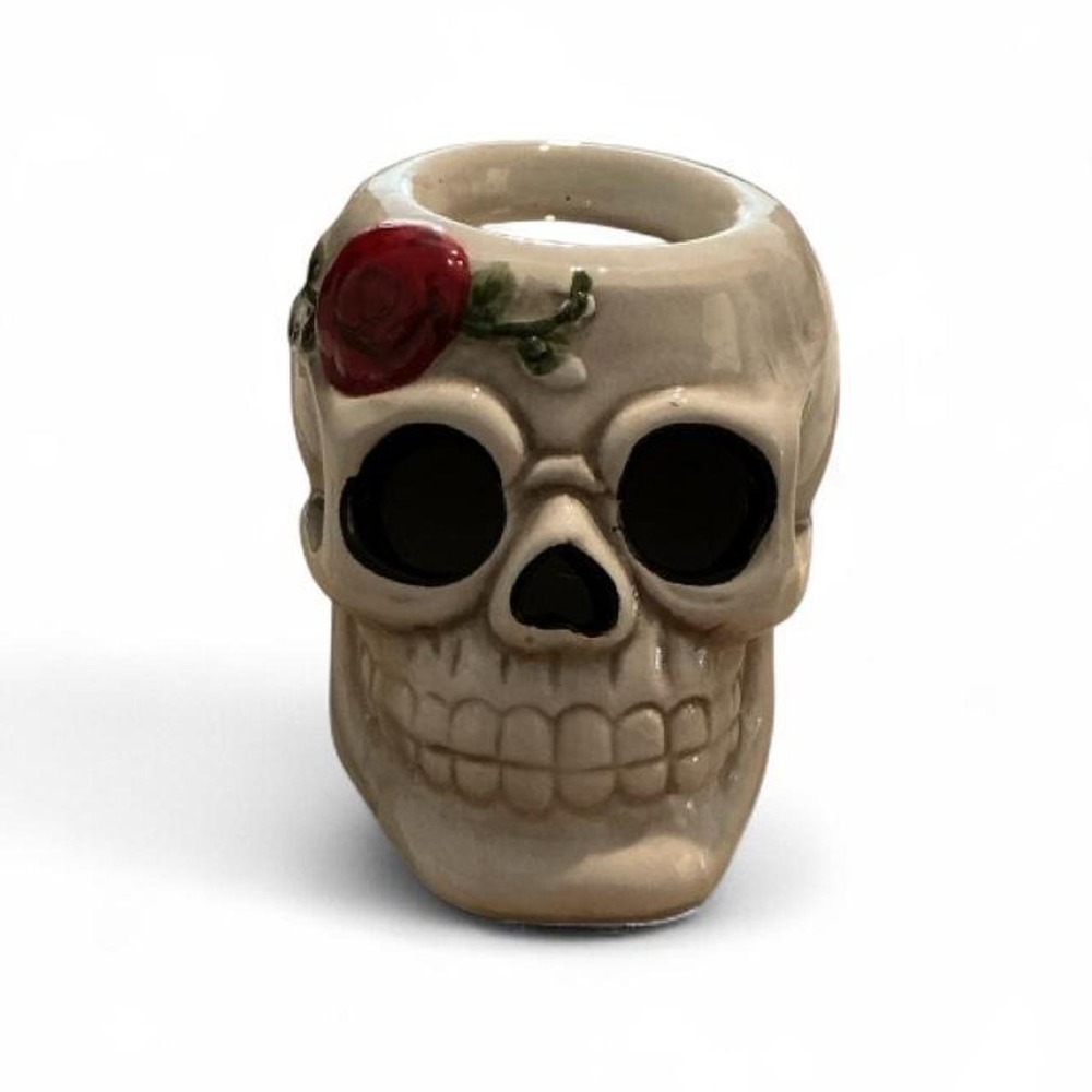Greenbrier Skull Candle Holder Unisex OS Off-White Excellent Rose Detail 294393
